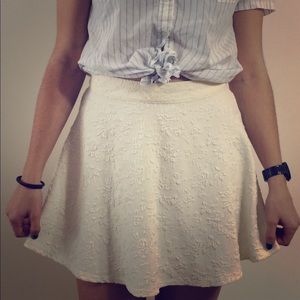 Floral white skirt